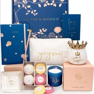Royal Gift Basket for Women - New